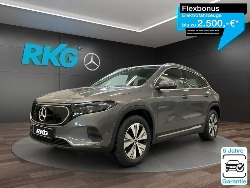 Grau Gebraucht 2023 Mercedes EQA250 Progressive SUV | 29.600 € (Fairer Preis) - Bild 1/4