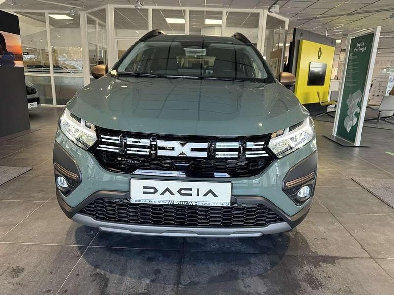 Neu Dacia Jogger Extreme 110 PS (80 kW) 2026 Safarigrüngrau Van / Kleinbus