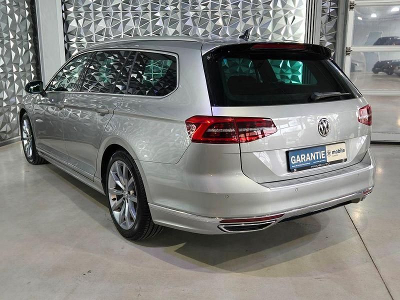 Gebraucht VW Passat Highline 150 PS (110 kW) 2015 Silber Kombi