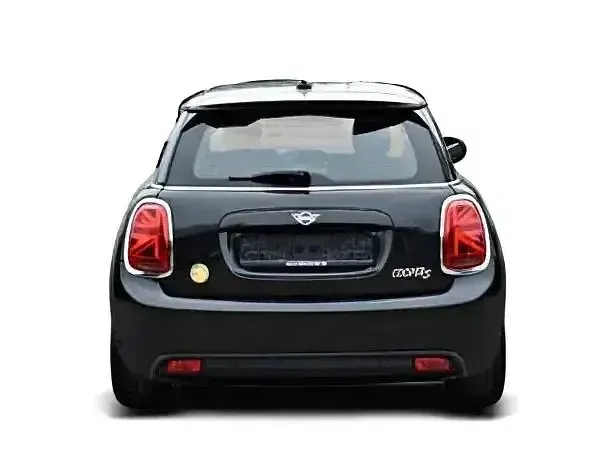 Gebraucht Mini Cooper SE Essential 135 kW (184 PS) 2023 Schwarz Kleinwagen