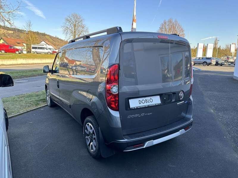 Gebraucht Fiat Doblò Trekking 120 PS (88 kW) 2022 Star grau Van / Kleinbus