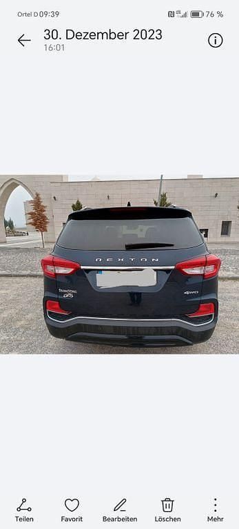 Blau Gebraucht 2019 Ssangyong Rexton Sapphire SUV | 22.999 € (Guter Preis) - Bild 1/4