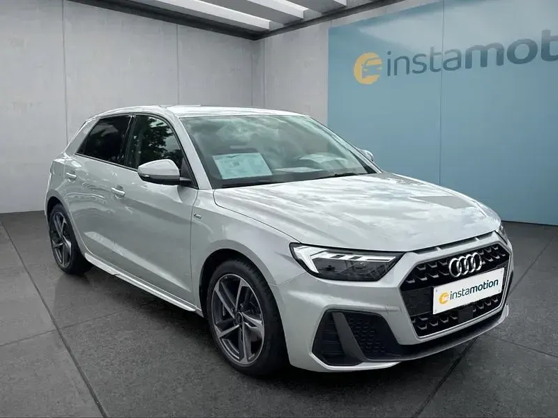 Gebraucht Audi A1 Sportback 116 PS (85 kW) 2025 Silber Kleinwagen