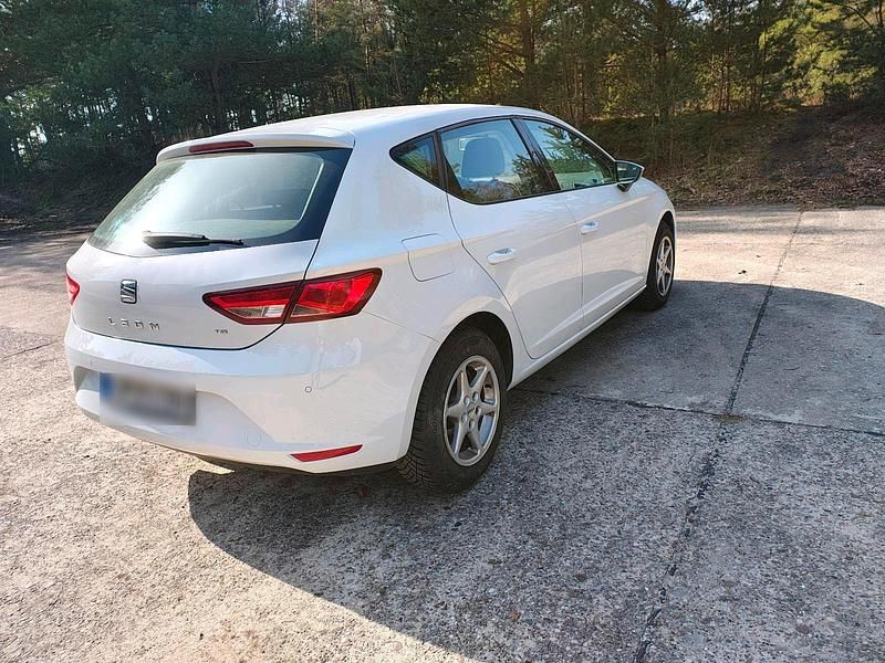 Second-hand Seat Leon 122 CP (89 kW) 2013 Alb Hatchback