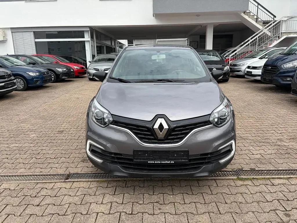 Gebraucht Renault Captur Life 90 PS (66 kW) 2018 Grau SUV