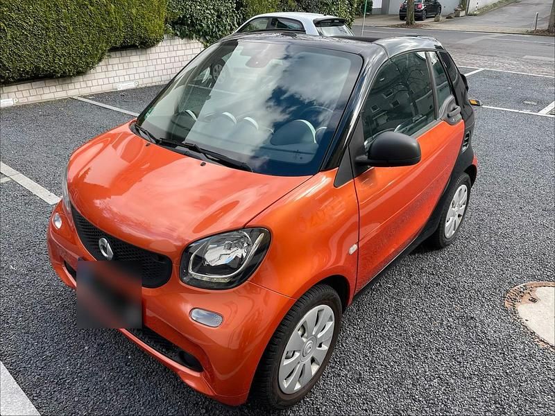 Gebraucht Smart ForTwo Cabrio 70 PS (51 kW) 2018 Orange Cabrio