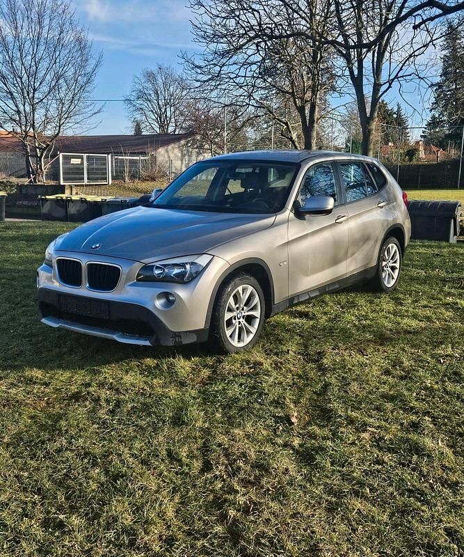 Gebraucht 2011 BMW X1 SUV | 5.999 € (Superpreis) - Bild 1/4