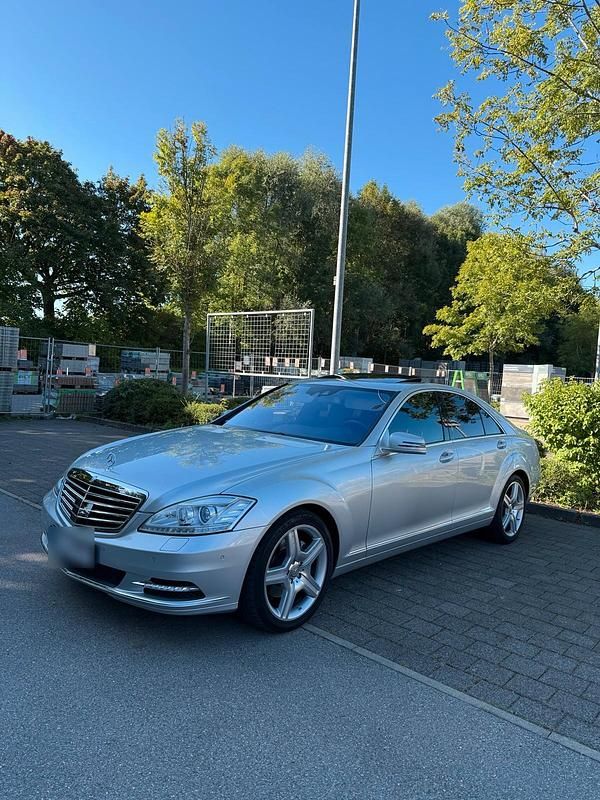 Gebraucht Mercedes S350 272 PS (200 kW) 2009 Silber Limousine