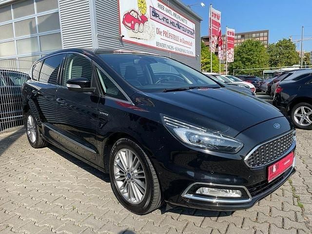 Używany Ford S-MAX Vignale 209 KM (153 kW) 2018 Czarny Minivan