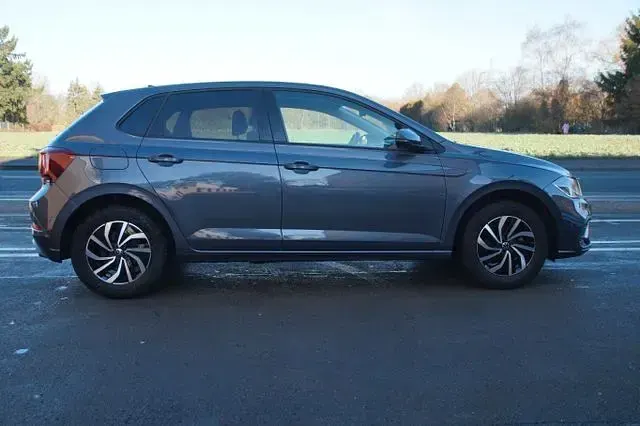 Gebraucht VW Polo Life 95 PS (69 kW) 2025 Grau (grau met) Kleinwagen