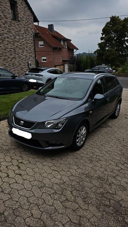 Grau Gebraucht 2016 Seat Ibiza Style Kombi | 6.500 € (Fairer Preis) - Bild 1/4