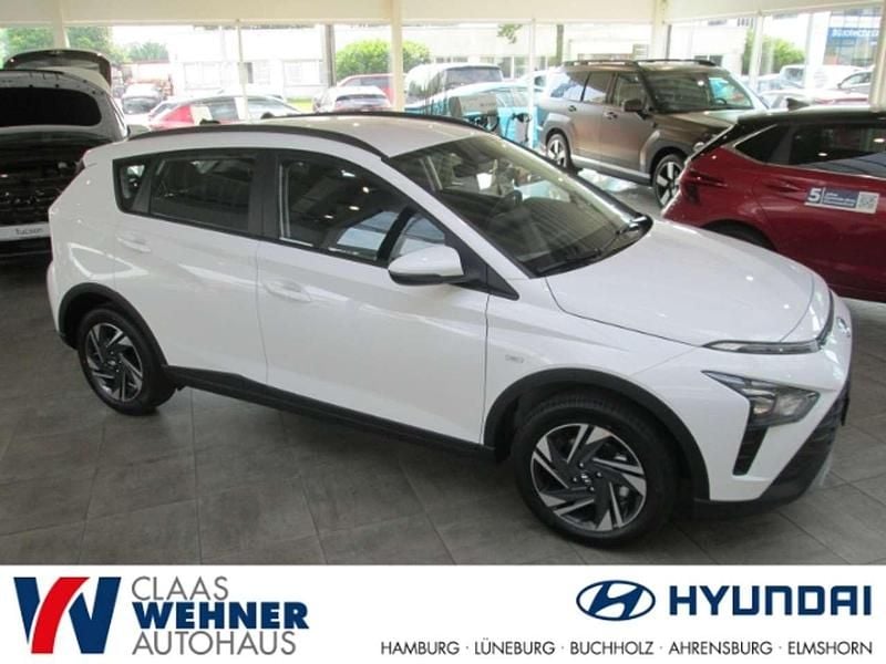 Atlas white / sol Gebraucht 2024 Hyundai Bayon Select SUV | 16.900 € (Guter Preis) - Bild 1/4
