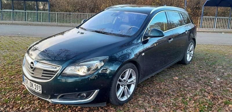Gebraucht Opel Insignia 170 PS (125 kW) 2016 Grün Kombi