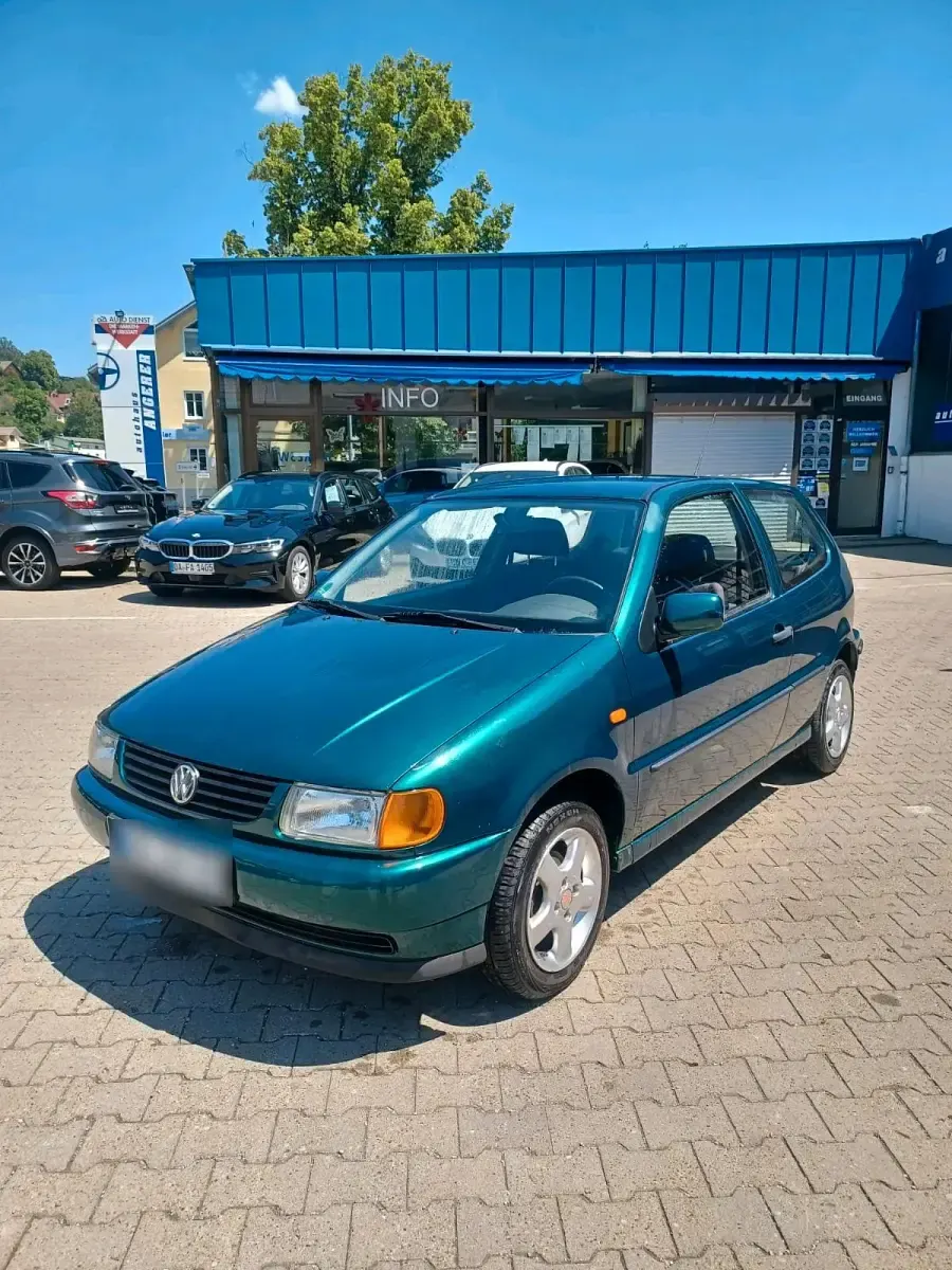 Gebraucht VW Polo 75 PS (55 kW) 1995 Grün Kleinwagen