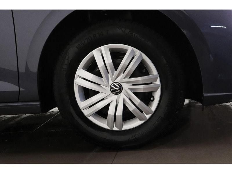 Usado VW Polo Basis 80 HP (58 kW) 2022 Cinzento Citadino