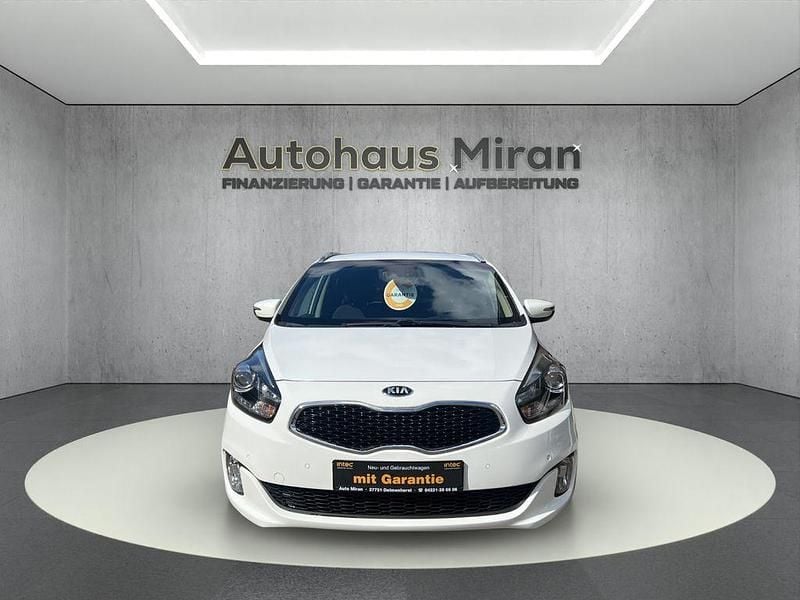 Weiß Gebraucht 2014 Kia Carens Vision Van / Kleinbus | 10.499 € (Fairer Preis) - Bild 1/4