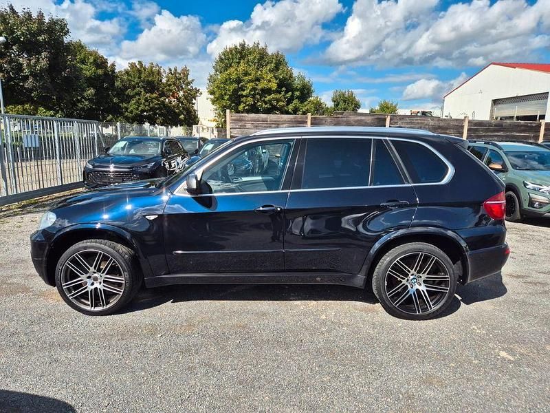 Schwarz Gebraucht 2013 BMW X5 M50 Comfort Edition SUV | 14.500 € - Bild 1/4