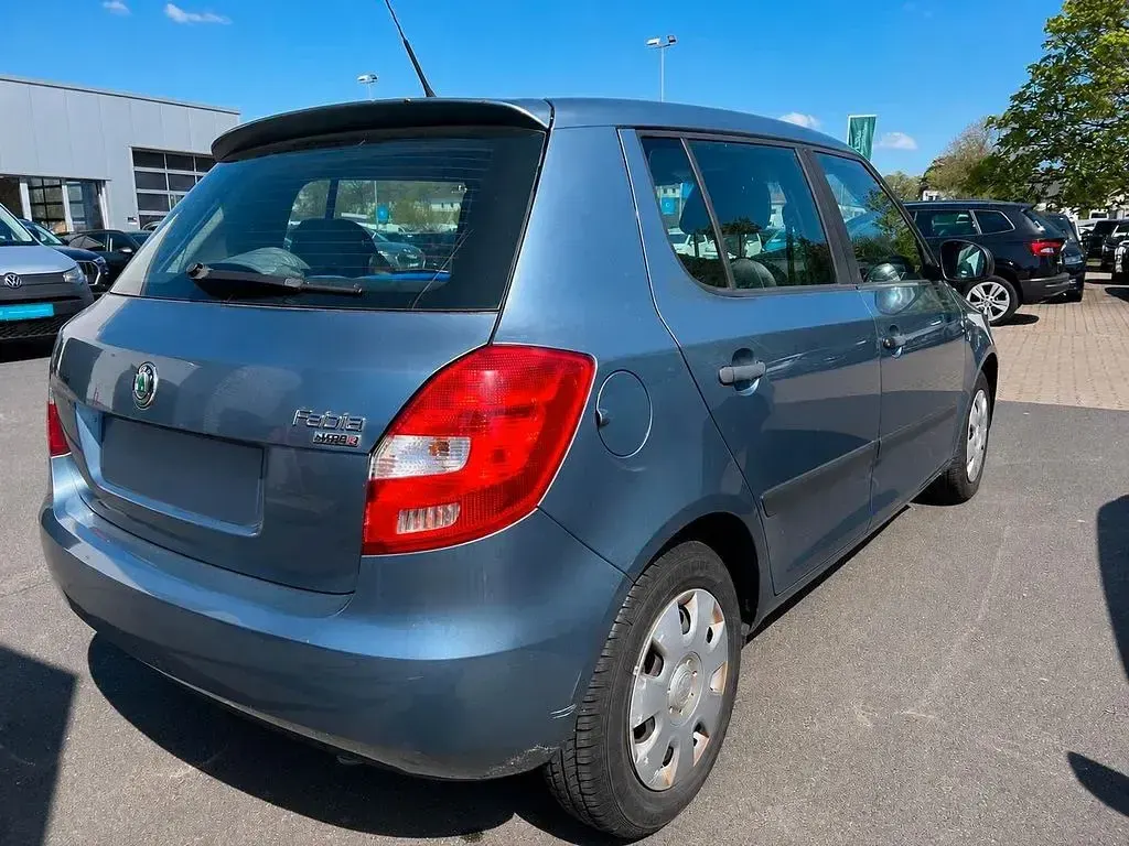 Gebraucht Skoda Fabia 69 PS (50 kW) 2007 Blau Limousine