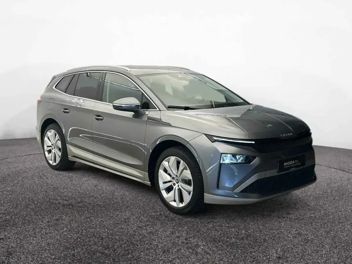 Gebraucht Skoda Enyaq iV Clever 210 kW (286 PS) 2025 Graphitegrau metallic SUV
