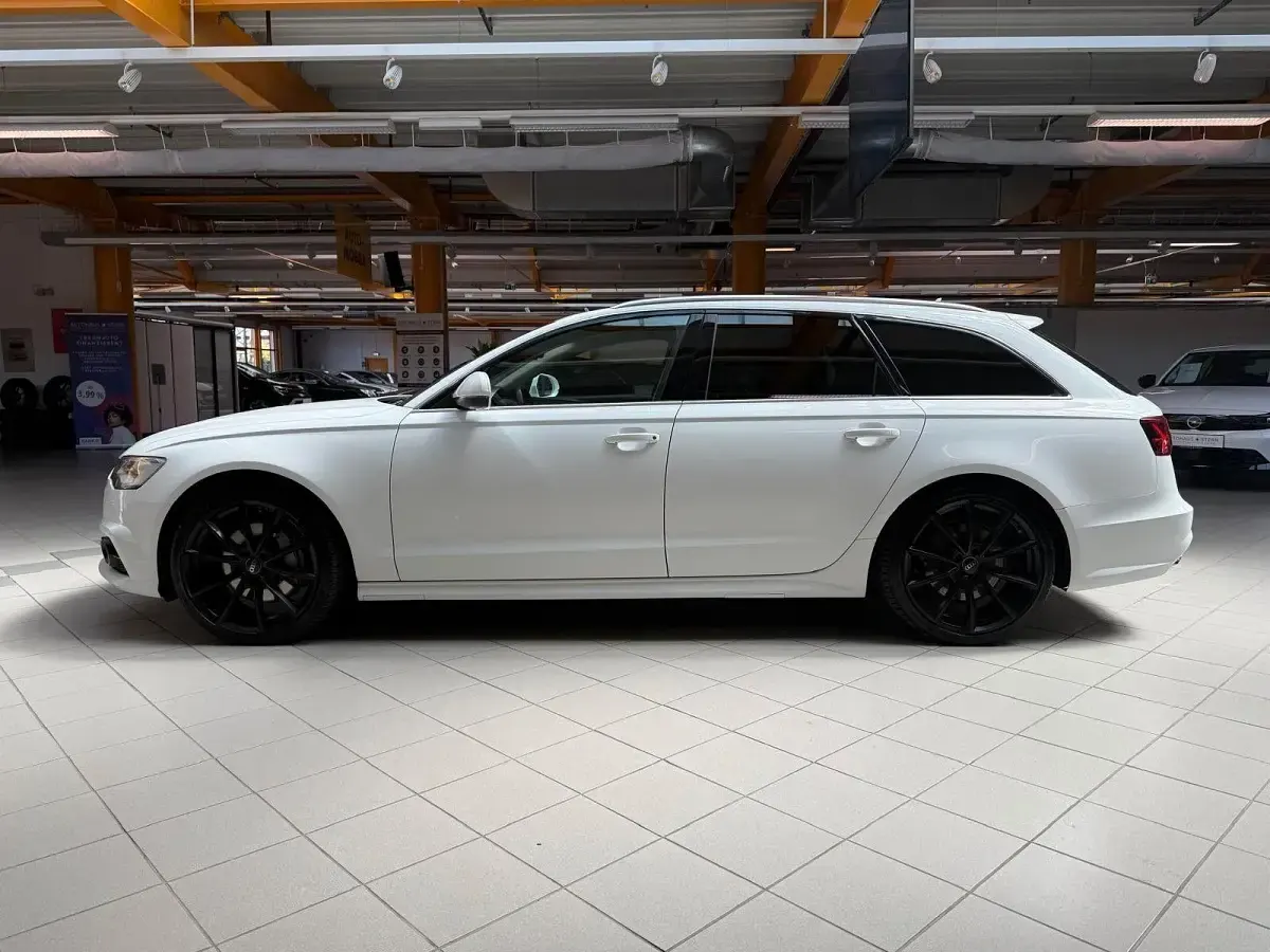 Używany Audi A6 Exclusive 218 KM (160 kW) 2017 Biały Kombi