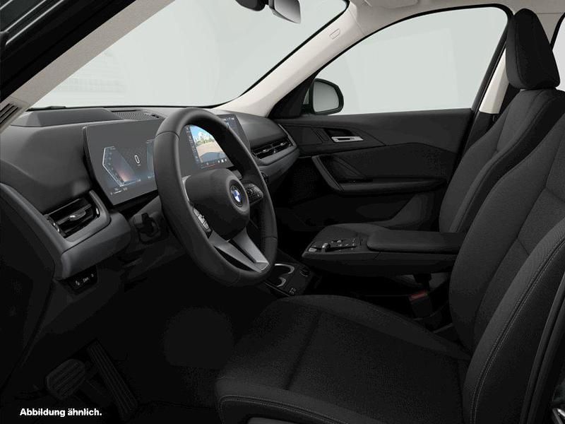 Gebraucht BMW X1 Shadowline 156 PS (114 kW) 2025 Spacesilber metallic SUV