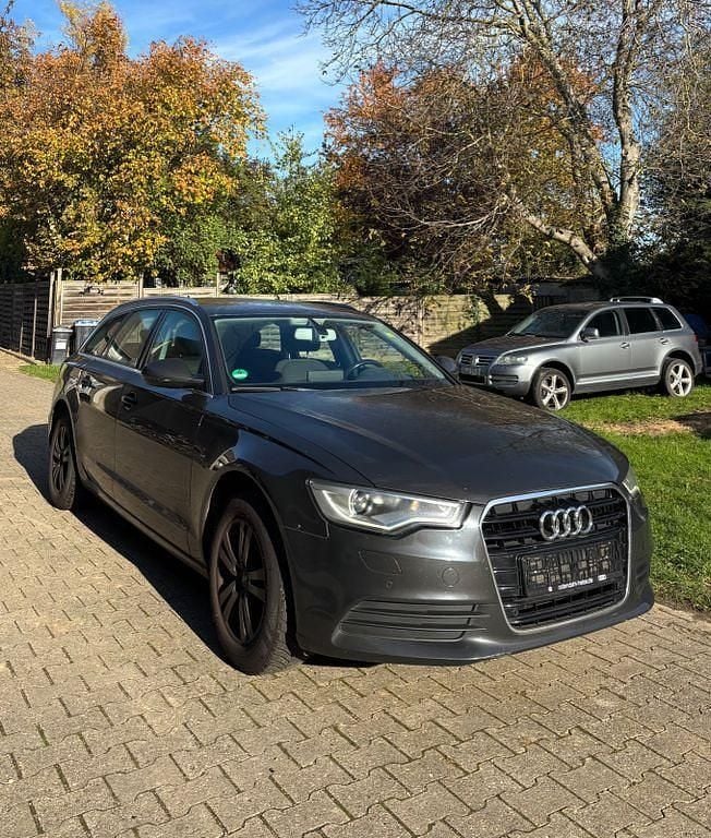 Grau Gebraucht 2012 Audi A6 Kombi | 7.400 € (Superpreis) - Bild 1/4