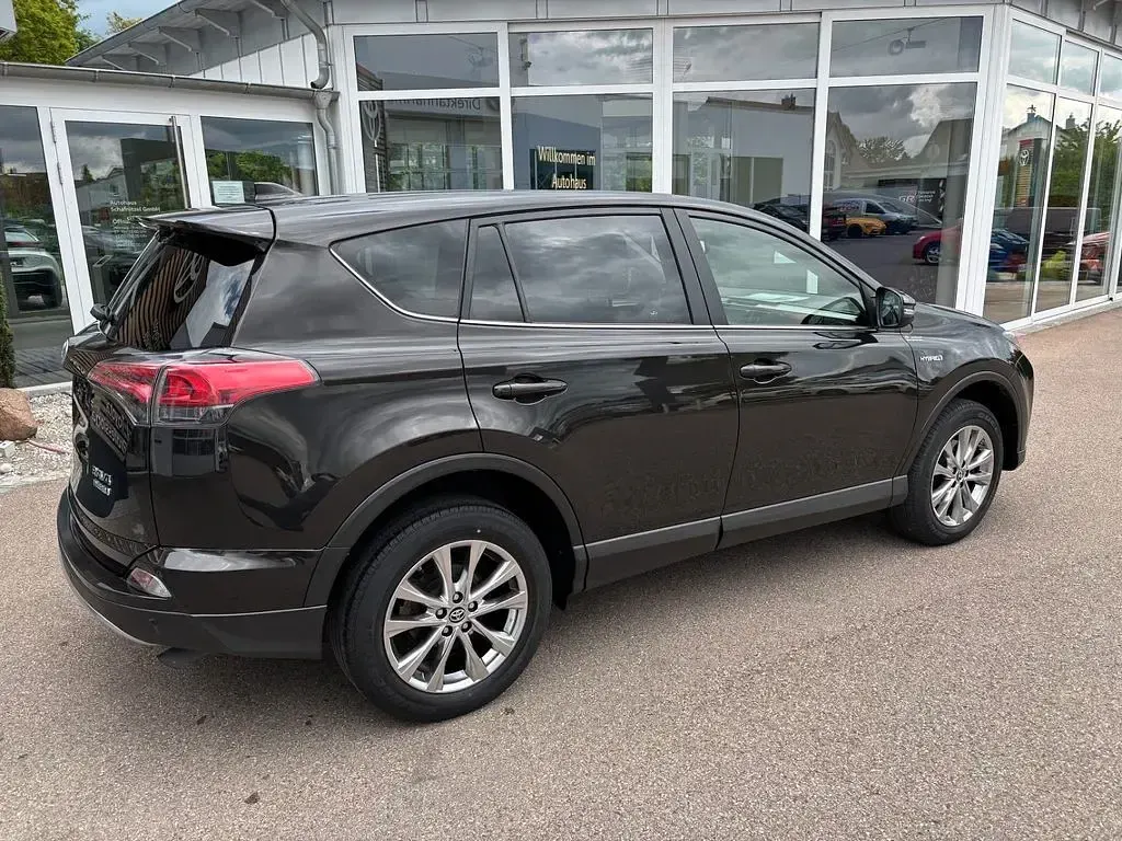 Gebraucht Toyota RAV4 Hybrid Edition-S 197 PS (144 kW) 2017 Braun SUV