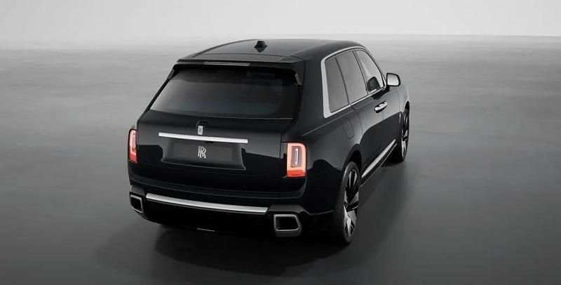 Neu Rolls Royce Cullinan 544 PS (400 kW) 2026 Schwarz SUV