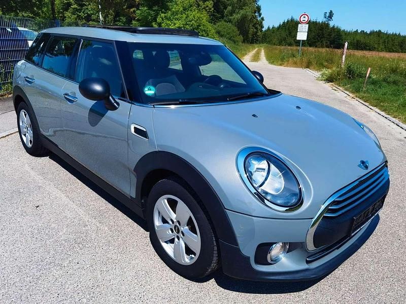 Gebraucht Mini One D 116 PS (85 kW) 2017 Moonwalk grey (metallic) Kleinwagen