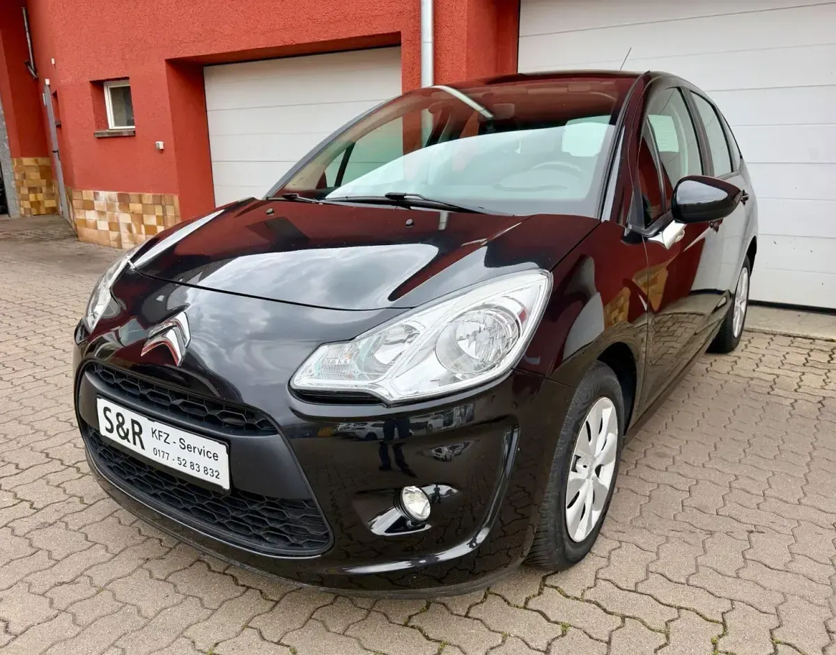 Usado Citroën C3 Tendance 95 CV (69 kW) 2011 Negro Utilitario