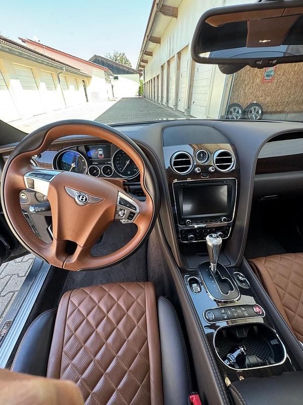 Brugt Bentley Continental GT 535 HK (393 kW) 2017 Brun Coupe