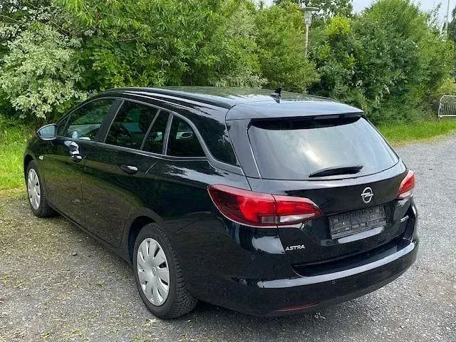 Gebraucht Opel Astra Business 105 PS (77 kW) 2019 Schwarz Kombi