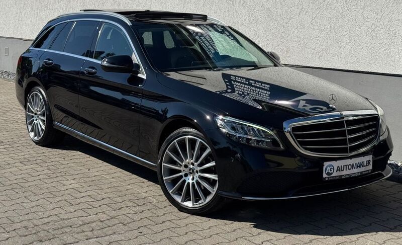 Schwarz Gebraucht 2020 Mercedes C220 AMG Limousine | 23.900 € (Superpreis) - Bild 1/4