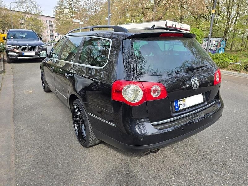 Gebraucht VW Passat Highline 160 PS (117 kW) 2008 Schwarz Kombi