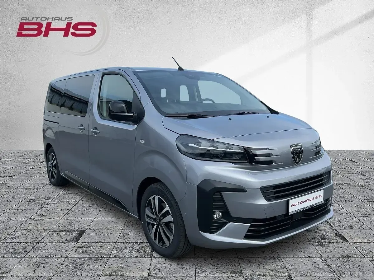 Gebraucht Peugeot Traveller Allure 177 PS (130 kW) 2025 Artense silber (silber) Van / Kleinbus