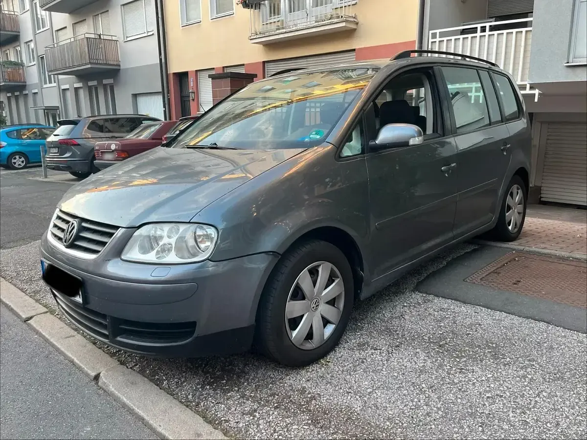 Gebraucht VW Touran 105 PS (77 kW) 2003 Grau Van / Kleinbus