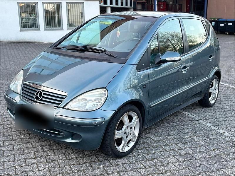 Gebraucht Mercedes A190 Elegance 125 PS (91 kW) 2003 Andere farben Kleinwagen