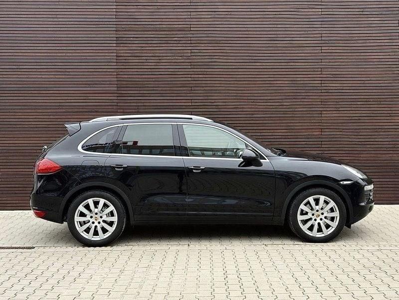 Gebraucht Porsche Cayenne S 400 PS (294 kW) 2010 Schwarz SUV