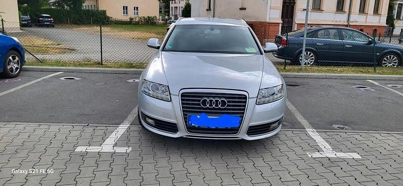 Grau Gebraucht 2011 Audi A6 Kombi | 5.900 € (Superpreis) - Bild 1/4