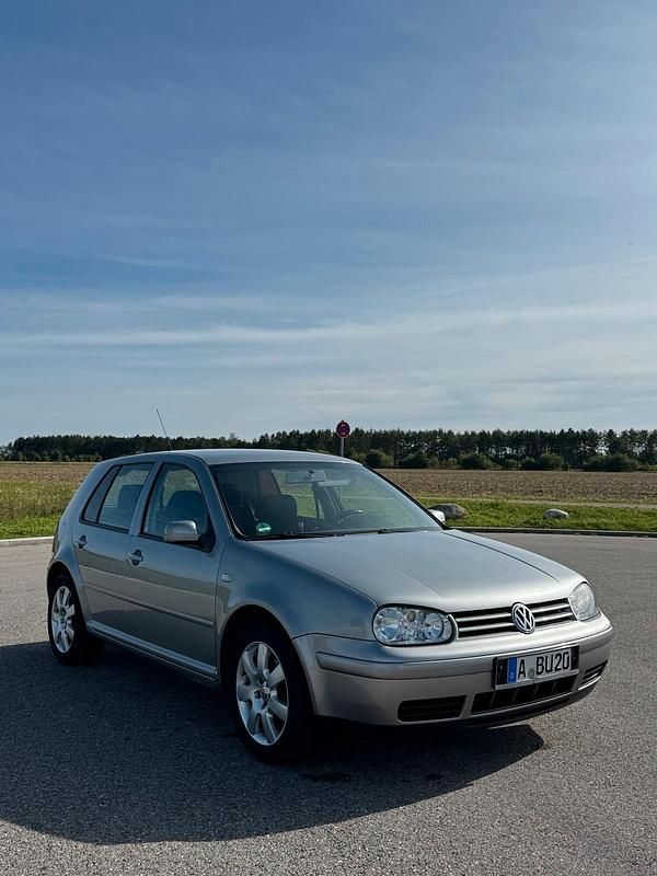 Silber Gebraucht 2003 VW Golf IV GT Kleinwagen | 2.697 € (Fairer Preis) - Bild 1/4