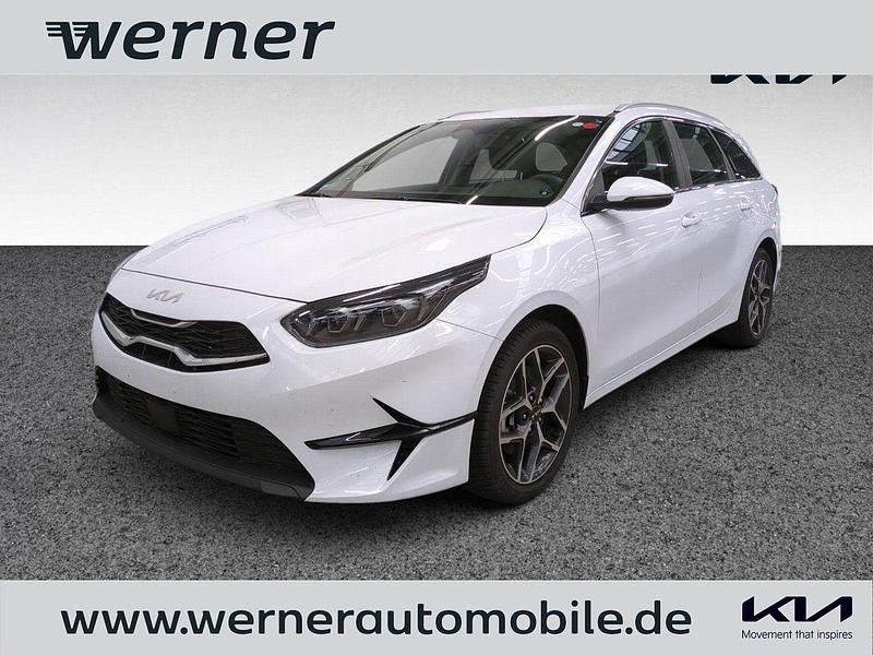 Weiß Gebraucht 2024 Kia Ceed Sportswagon Spirit Kombi | 23.880 € (Superpreis) - Bild 1/4