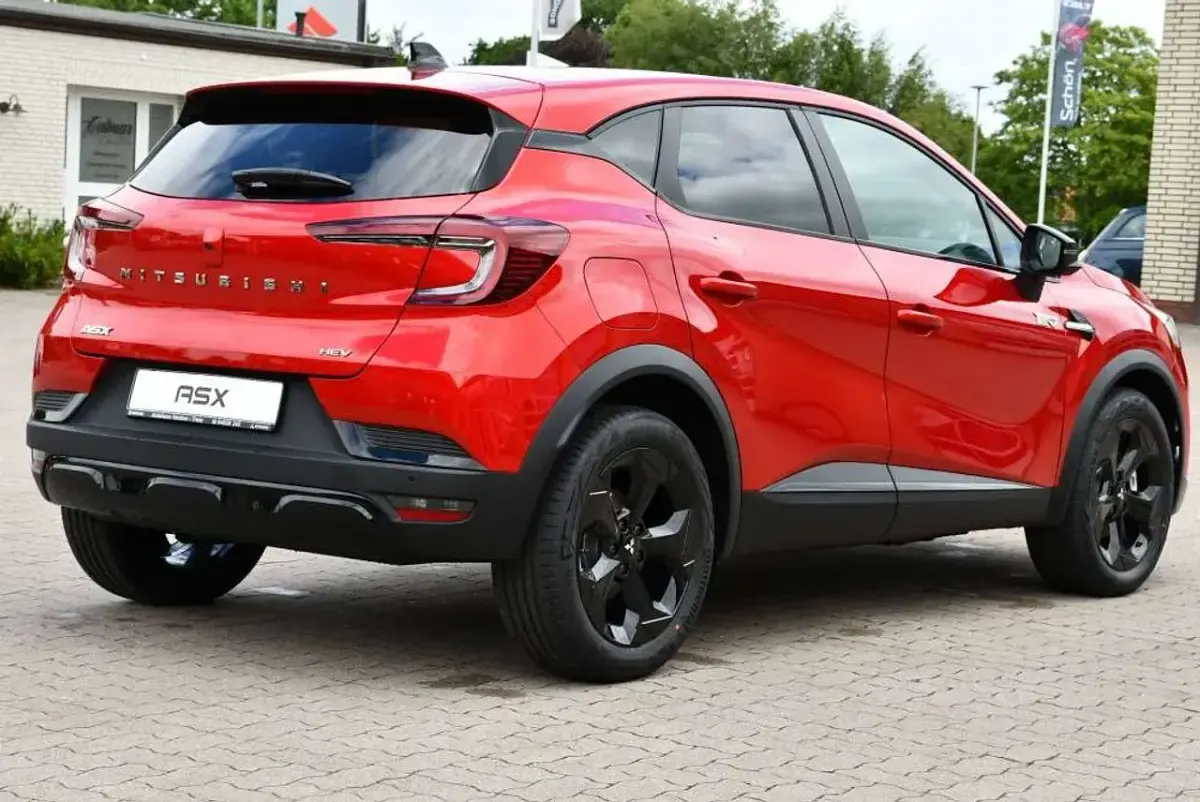 Neu Mitsubishi ASX Diamant Edition 109 PS (80 kW) 2026 Rot SUV