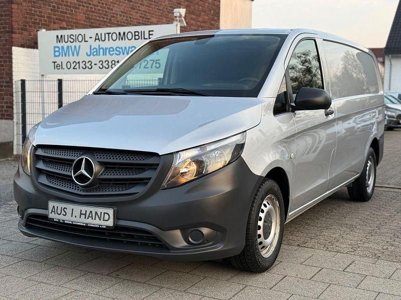 Gebraucht Mercedes Vito 102 PS (75 kW) 2020 Silber Van