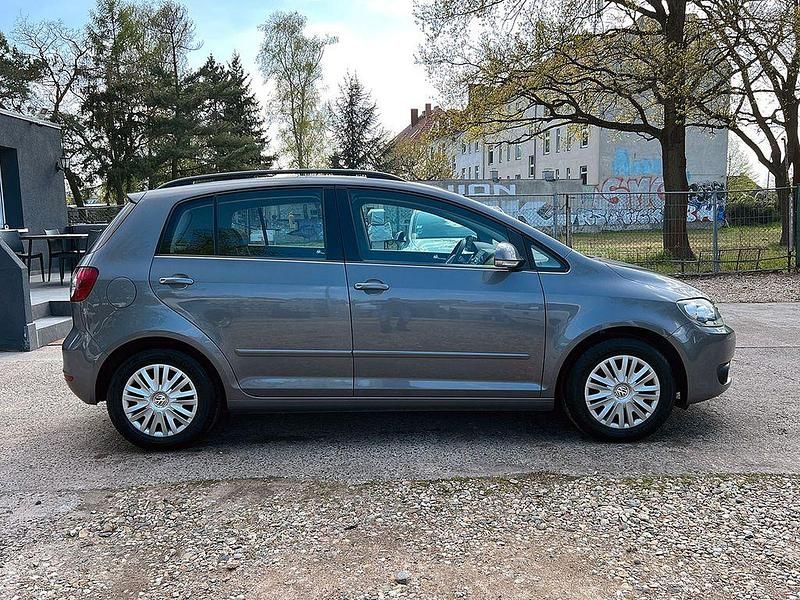 Gebraucht VW Golf Plus Cross 105 PS (77 kW) 2013 Grau Van / Kleinbus