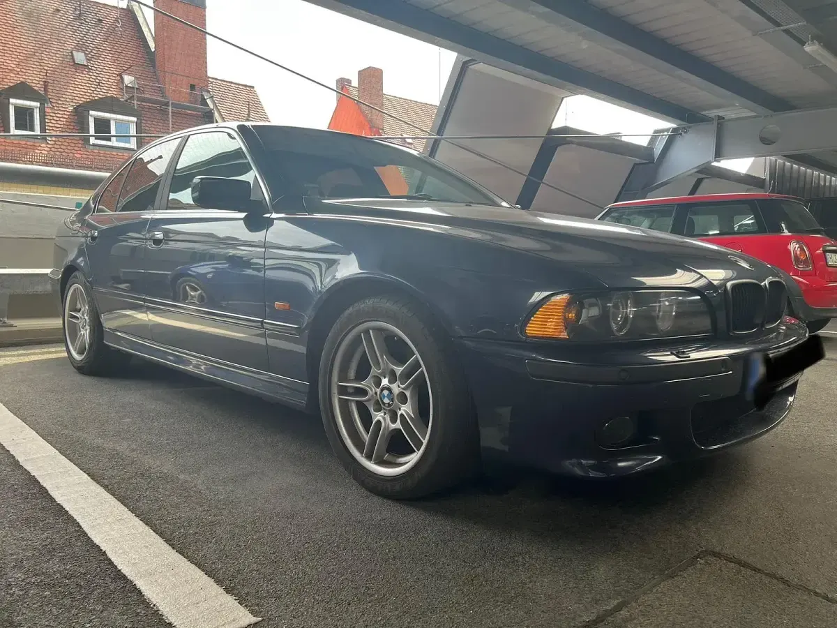 Usata BMW 520 M Sport 181 CV (133 kW) 2002 Blu Berlina