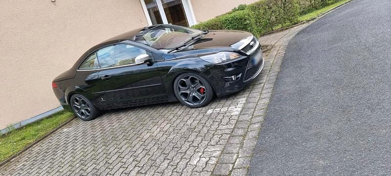 Gebraucht Ford Focus Cabriolet 150 PS (110 kW) 2009 Schwarz Cabrio
