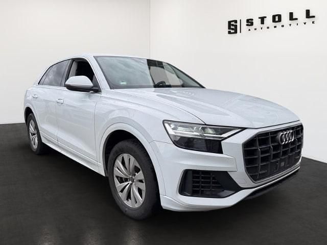 Gebraucht Audi Q8 Ambiente 381 PS (280 kW) 2021 Weiss SUV