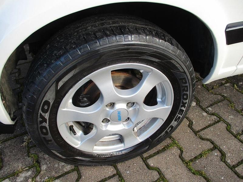 Gebraucht VW Golf II 90 PS (66 kW) 1990 Weiß Kleinwagen