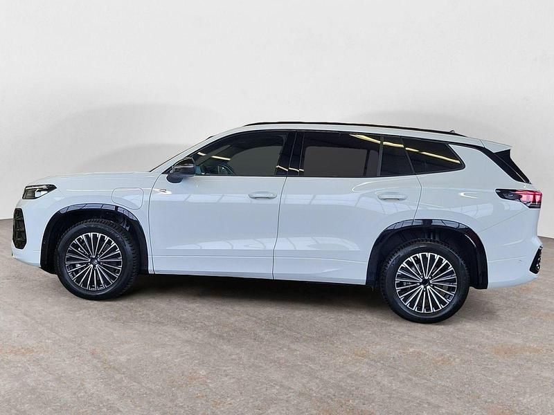 Gebraucht VW Tayron R-line 177 PS (130 kW) 2025 Pure white SUV