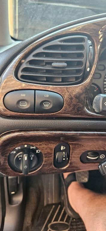 Gebraucht Ford Mondeo Style 131 PS (96 kW) 1999 Silber Limousine